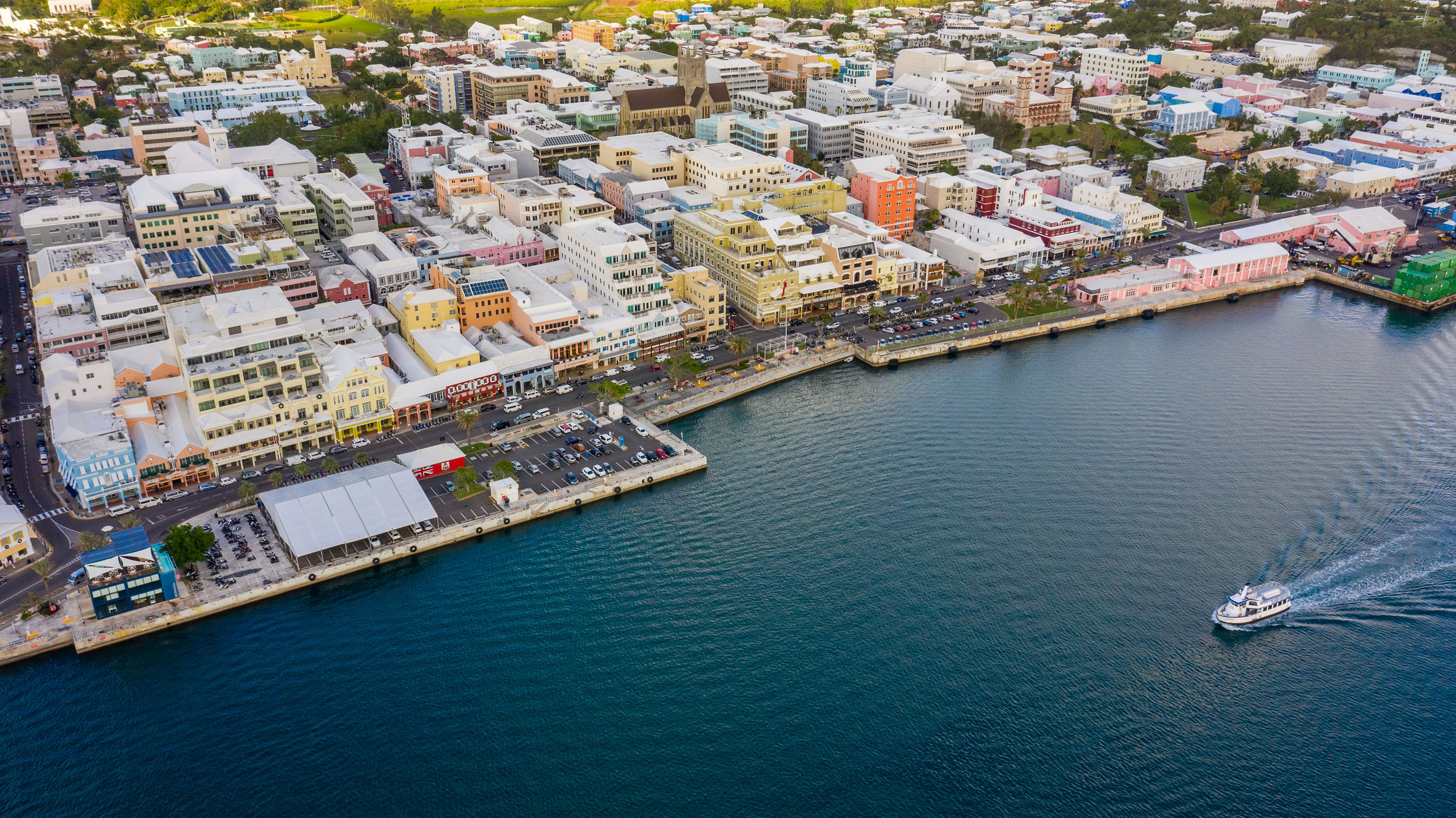 Bermuda cityscape along water